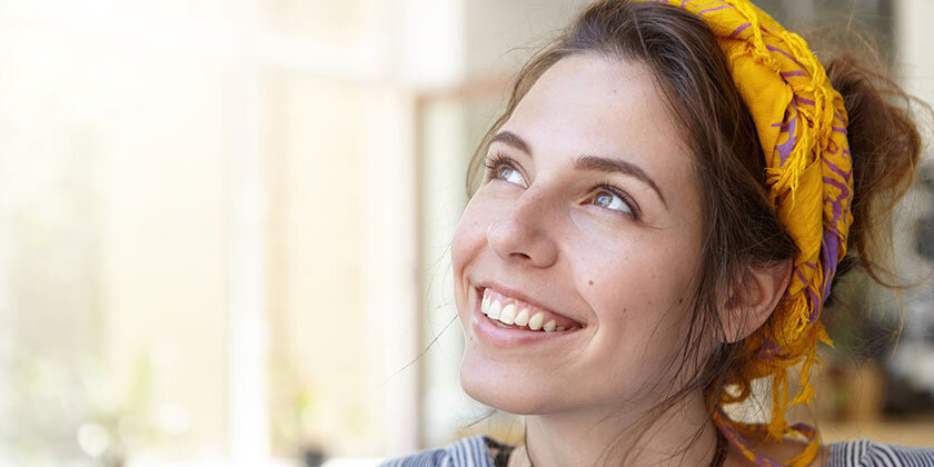 V življenju večkrat napačno razumemo svoj ljubezenski odnos, lahko smo preveč dobri, ali preveč težki in kompleksni. Pazite na znake, ki vam lahko povedo da vaš moški ni ravno najboljši partner, čeprav je v vaših očeh idealen. Prav je da sprejemate njegove slabe lastnosti, vendar je nekje meja, tista meja, ki lahko vodi v nezadovoljstvo. V katerih znamenjih so rojeni moški, ki imajo bolj kot ostali poudarjene osebnostne lastnosti slabega partnerja? Kar pa ne pomeni, da med njimi ni srčnih in ljubečih moških.