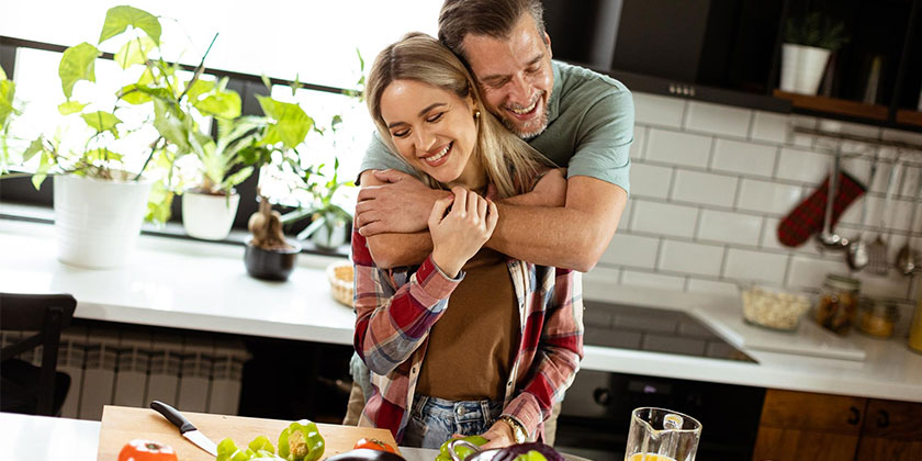 KAKO NEGOVATI INTIMNOST V PARTNERSKEM ODNOSU?